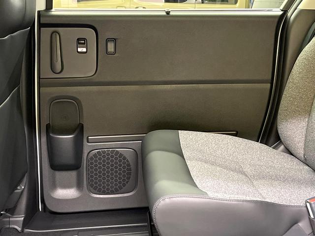 フリード エアー EX 登録済未使用車 両側電動ドア ホンダセンシング レーダークルーズ コーナーセンサー スマートキー LEDヘッド オートハイビーム 車線逸脱警報 オートライト オートエアコン 純正15インチアルミ(46枚目)