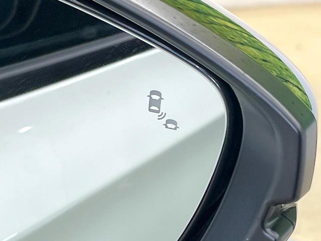 シビック e:HEV バックカメラ 衝突被害軽減システム レーダークルーズ ハーフレザーシート ドラレコ コーナーセンサー スマートキー LEDヘッド ETC2.0 オートハイビーム オートライト オートエアコン(6枚目)