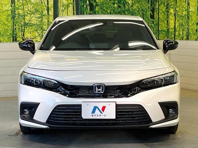 シビック e:HEV バックカメラ 衝突被害軽減システム レーダークルーズ ハーフレザーシート ドラレコ コーナーセンサー スマートキー LEDヘッド ETC2.0 オートハイビーム オートライト オートエアコン(14枚目)