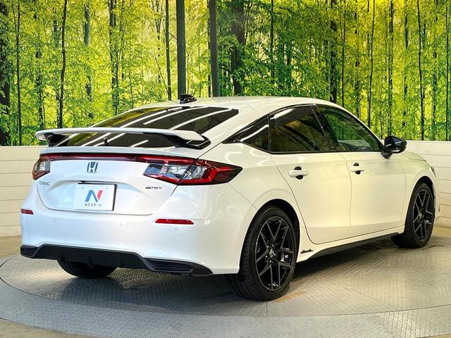 シビック e:HEV バックカメラ 衝突被害軽減システム レーダークルーズ ハーフレザーシート ドラレコ コーナーセンサー スマートキー LEDヘッド ETC2.0 オートハイビーム オートライト オートエアコン(17枚目)