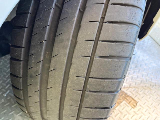 シビック e:HEV バックカメラ 衝突被害軽減システム レーダークルーズ ハーフレザーシート ドラレコ コーナーセンサー スマートキー LEDヘッド ETC2.0 オートハイビーム オートライト オートエアコン(28枚目)