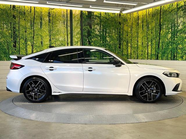 シビック e:HEV バックカメラ 衝突被害軽減システム レーダークルーズ ハーフレザーシート ドラレコ コーナーセンサー スマートキー LEDヘッド ETC2.0 オートハイビーム オートライト オートエアコン(37枚目)