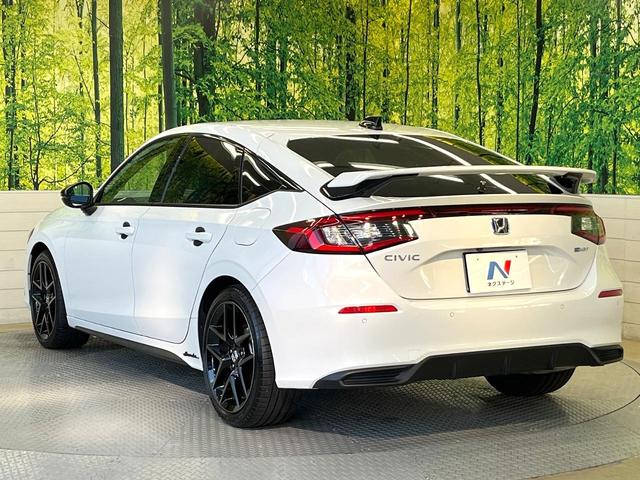 シビック e:HEV バックカメラ 衝突被害軽減システム レーダークルーズ ハーフレザーシート ドラレコ コーナーセンサー スマートキー LEDヘッド ETC2.0 オートハイビーム オートライト オートエアコン(38枚目)