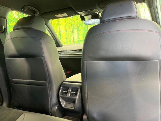 シビック e:HEV バックカメラ 衝突被害軽減システム レーダークルーズ ハーフレザーシート ドラレコ コーナーセンサー スマートキー LEDヘッド ETC2.0 オートハイビーム オートライト オートエアコン(43枚目)