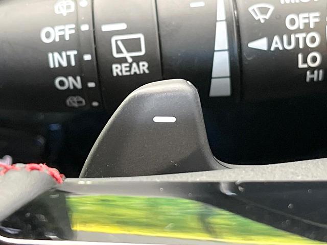 シビック e:HEV バックカメラ 衝突被害軽減システム レーダークルーズ ハーフレザーシート ドラレコ コーナーセンサー スマートキー LEDヘッド ETC2.0 オートハイビーム オートライト オートエアコン(56枚目)