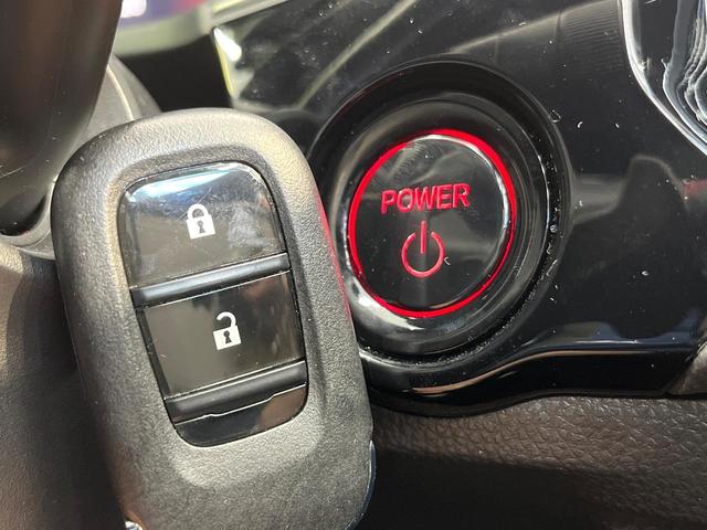 シビック e:HEV バックカメラ 衝突被害軽減システム レーダークルーズ ハーフレザーシート ドラレコ コーナーセンサー スマートキー LEDヘッド ETC2.0 オートハイビーム オートライト オートエアコン(59枚目)