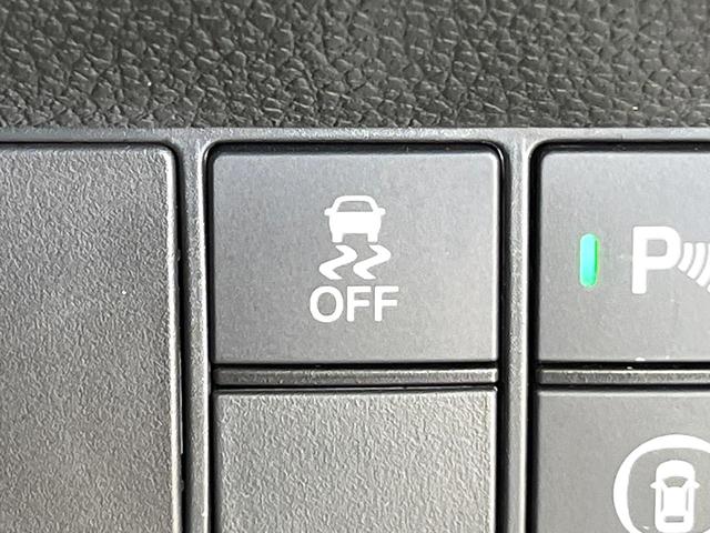 シビック e:HEV バックカメラ 衝突被害軽減システム レーダークルーズ ハーフレザーシート ドラレコ コーナーセンサー スマートキー LEDヘッド ETC2.0 オートハイビーム オートライト オートエアコン(64枚目)