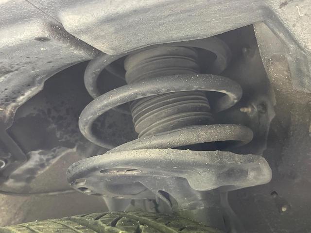 ハリアー プレミアム セーフティシステム SDナビ バックカメラ レーダークルーズ 電動リアゲート パワーシート 純正18インチアルミ LEDヘッド&フォグ オートハイビーム オートエアコン スマートキー ETC ドラレコ(26枚目)