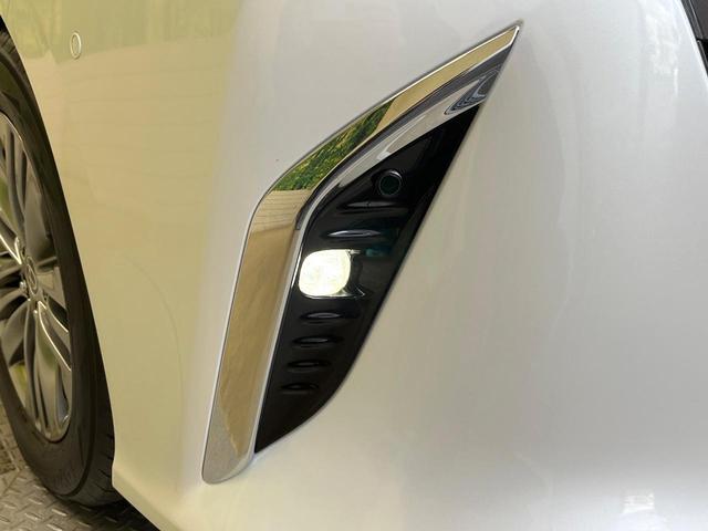 アルファード Ｚ　左右独立ムーンルーフ　フリップダウンモニター　セーフティセンス　純正１４型ナビ　全周囲カメラ　レーダークルーズ　デジタルインナーミラー　両側電動ドア　前中列シートエアコン　パワーシート（24枚目）