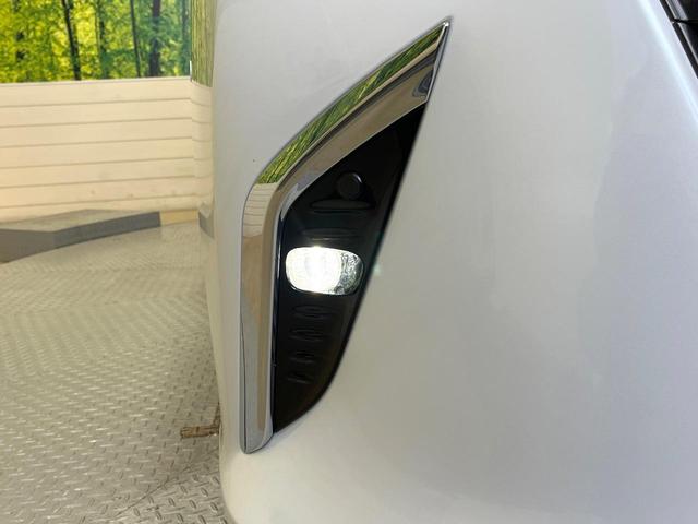 アルファード Ｚ　左右独立ムーンルーフ　フリップダウンモニター　セーフティセンス　純正１４型ナビ　全周囲カメラ　レーダークルーズ　デジタルインナーミラー　両側電動ドア　前中列シートエアコン　パワーシート（25枚目）
