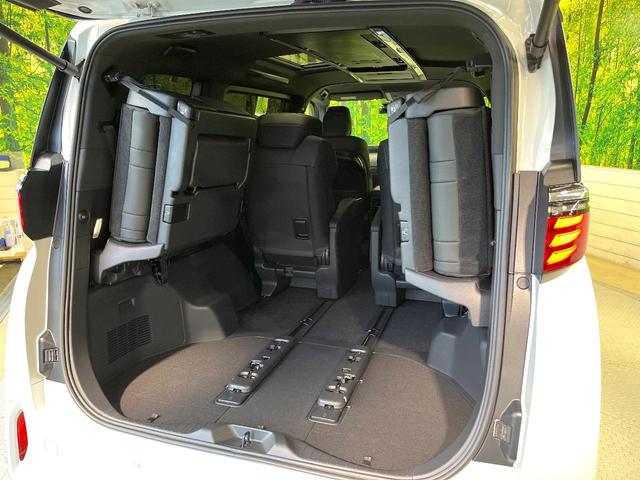 アルファード Ｚ　左右独立ムーンルーフ　フリップダウンモニター　セーフティセンス　純正１４型ナビ　全周囲カメラ　レーダークルーズ　デジタルインナーミラー　両側電動ドア　前中列シートエアコン　パワーシート（46枚目）