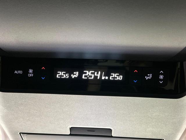 アルファード Ｚ　左右独立ムーンルーフ　フリップダウンモニター　セーフティセンス　純正１４型ナビ　全周囲カメラ　レーダークルーズ　デジタルインナーミラー　両側電動ドア　前中列シートエアコン　パワーシート（50枚目）