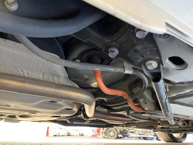 プリウスPHV Sナビパッケージ・GRスポーツ セーフティセンス 純正ナビ バックカメラ フルセグ レーダークルーズ 急速充電 AC100V電源 アルミペダル シートヒーター LEDヘッド&フォグ オートハイビーム 純正18インチアルミ(22枚目)