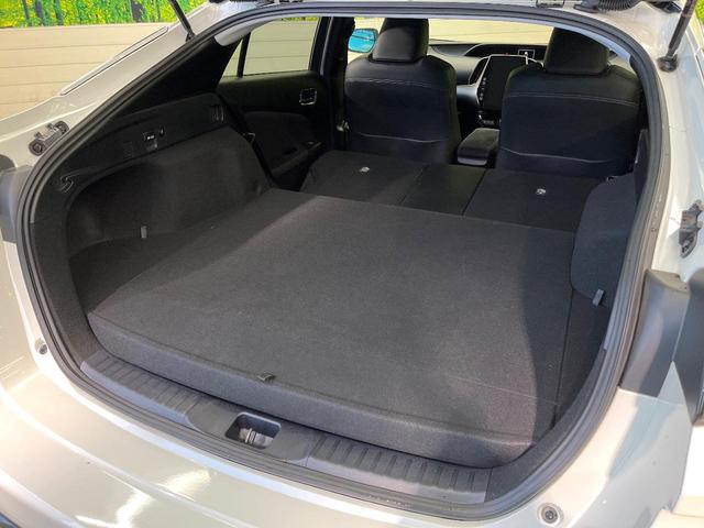 プリウスPHV Sナビパッケージ・GRスポーツ セーフティセンス 純正ナビ バックカメラ フルセグ レーダークルーズ 急速充電 AC100V電源 アルミペダル シートヒーター LEDヘッド&フォグ オートハイビーム 純正18インチアルミ(44枚目)