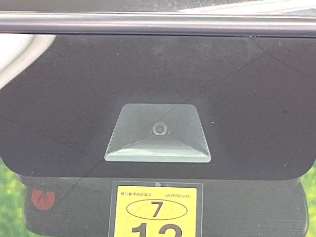 Ｎ－ＢＯＸカスタム Ｌターボ　スタイル＋ブラック　ホンダセンシング　ＳＤ８型ナビ　バックカメラ　フルセグ　アダプティブクルーズ　シートヒーター　純正１５インチアルミ　両側電動ドア　ＬＥＤヘッド＆フォグ　オートハイビーム　オートエアコン　スマートキー（3枚目）