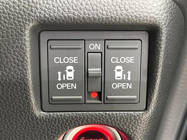 Ｎ－ＢＯＸカスタム Ｌターボ　スタイル＋ブラック　ホンダセンシング　ＳＤ８型ナビ　バックカメラ　フルセグ　アダプティブクルーズ　シートヒーター　純正１５インチアルミ　両側電動ドア　ＬＥＤヘッド＆フォグ　オートハイビーム　オートエアコン　スマートキー（6枚目）