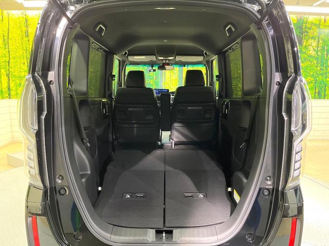 Ｎ－ＢＯＸカスタム Ｌターボ　スタイル＋ブラック　ホンダセンシング　ＳＤ８型ナビ　バックカメラ　フルセグ　アダプティブクルーズ　シートヒーター　純正１５インチアルミ　両側電動ドア　ＬＥＤヘッド＆フォグ　オートハイビーム　オートエアコン　スマートキー（10枚目）