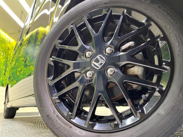 Ｎ－ＢＯＸカスタム Ｌターボ　スタイル＋ブラック　ホンダセンシング　ＳＤ８型ナビ　バックカメラ　フルセグ　アダプティブクルーズ　シートヒーター　純正１５インチアルミ　両側電動ドア　ＬＥＤヘッド＆フォグ　オートハイビーム　オートエアコン　スマートキー（13枚目）