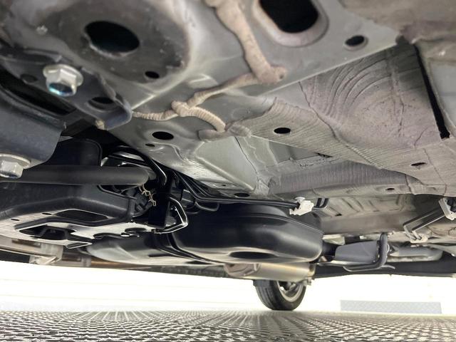 Ｎ－ＢＯＸカスタム Ｌターボ　スタイル＋ブラック　ホンダセンシング　ＳＤ８型ナビ　バックカメラ　フルセグ　アダプティブクルーズ　シートヒーター　純正１５インチアルミ　両側電動ドア　ＬＥＤヘッド＆フォグ　オートハイビーム　オートエアコン　スマートキー（30枚目）