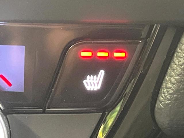 フィット e:HEVホーム 20周年特別仕様車 カーサ ホンダセンシング 純正ナビ バックカメラ フルセグ アダプティブクルーズ シートヒーター 純正16インチアルミ LEDヘッド オートハイビーム オートエアコン スマートキー ETC ドラレコ(6枚目)