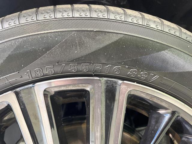 フィット e:HEVホーム 20周年特別仕様車 カーサ ホンダセンシング 純正ナビ バックカメラ フルセグ アダプティブクルーズ シートヒーター 純正16インチアルミ LEDヘッド オートハイビーム オートエアコン スマートキー ETC ドラレコ(29枚目)