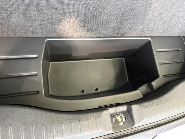 フィット e:HEVホーム 20周年特別仕様車 カーサ ホンダセンシング 純正ナビ バックカメラ フルセグ アダプティブクルーズ シートヒーター 純正16インチアルミ LEDヘッド オートハイビーム オートエアコン スマートキー ETC ドラレコ(42枚目)