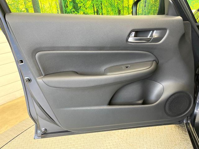 フィット e:HEVホーム 20周年特別仕様車 カーサ ホンダセンシング 純正ナビ バックカメラ フルセグ アダプティブクルーズ シートヒーター 純正16インチアルミ LEDヘッド オートハイビーム オートエアコン スマートキー ETC ドラレコ(44枚目)