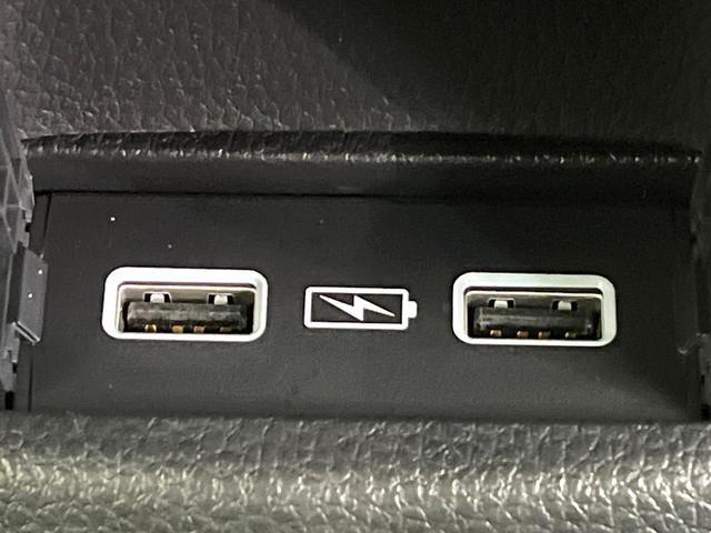 フィット e:HEVホーム 20周年特別仕様車 カーサ ホンダセンシング 純正ナビ バックカメラ フルセグ アダプティブクルーズ シートヒーター 純正16インチアルミ LEDヘッド オートハイビーム オートエアコン スマートキー ETC ドラレコ(47枚目)