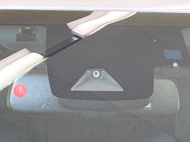 プリウス Aプレミアム ツーリングセレクション セーフティセンス 9型純正ナビ バックカメラ フルセグ ブラインドスポットモニター 駐車支援システム パワーシート シートヒーター 純正17インチアルミ LEDヘッド&フォグ オートハイビーム(3枚目)