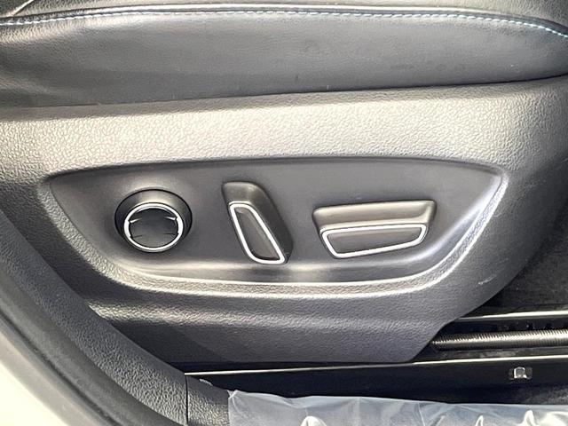 プリウス Aプレミアム ツーリングセレクション セーフティセンス 9型純正ナビ バックカメラ フルセグ ブラインドスポットモニター 駐車支援システム パワーシート シートヒーター 純正17インチアルミ LEDヘッド&フォグ オートハイビーム(7枚目)