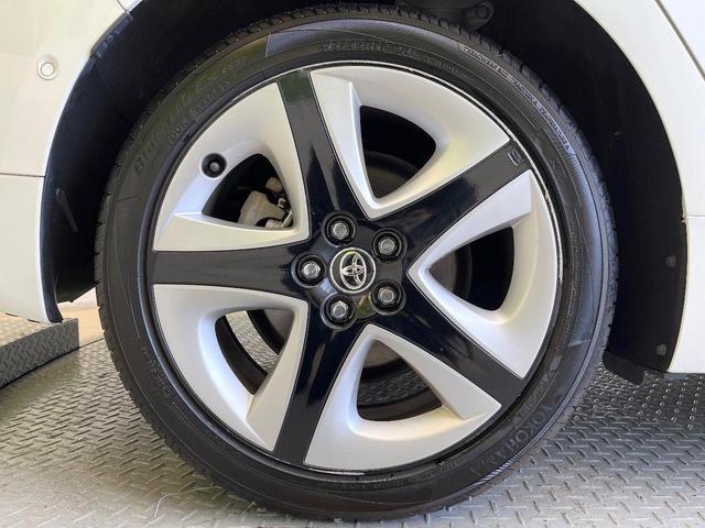 プリウス Aプレミアム ツーリングセレクション セーフティセンス 9型純正ナビ バックカメラ フルセグ ブラインドスポットモニター 駐車支援システム パワーシート シートヒーター 純正17インチアルミ LEDヘッド&フォグ オートハイビーム(29枚目)