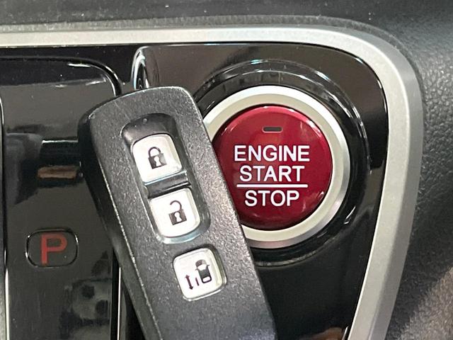 N-BOXカスタム G・Lパッケージ 電動スライドドア 純正SDナビ バックカメラ 禁煙車 スマートキー HIDヘッド ETC オートエアコン 純正14インチアルミ CD DVD再生 地デジ 電動格納ミラー(6枚目)