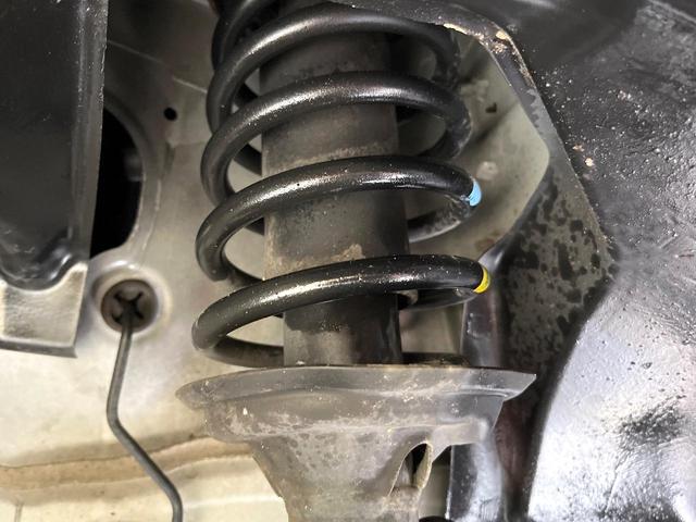 N-BOXカスタム G・Lパッケージ 電動スライドドア 純正SDナビ バックカメラ 禁煙車 スマートキー HIDヘッド ETC オートエアコン 純正14インチアルミ CD DVD再生 地デジ 電動格納ミラー(24枚目)