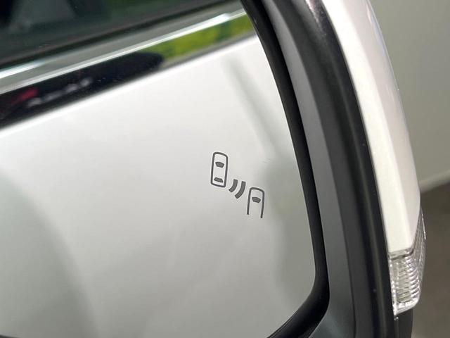 アルファード Z 左右独立ムーンルーフ 13.2型フリップダウンモニター 純正14型ナビ 全周囲カメラ デジタルインナーミラー 前中列シートエアコン 両側電動ドア 電動リアゲート 置くだけ充電 純正18インチアルミ(26枚目)