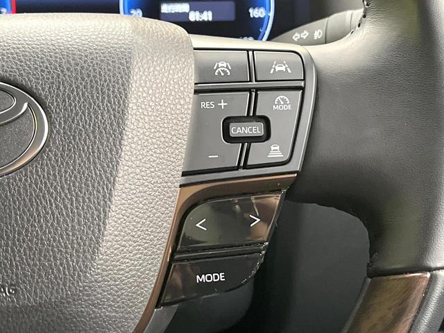 アルファード Z 左右独立ムーンルーフ 13.2型フリップダウンモニター 純正14型ナビ 全周囲カメラ デジタルインナーミラー 前中列シートエアコン 両側電動ドア 電動リアゲート 置くだけ充電 純正18インチアルミ(61枚目)