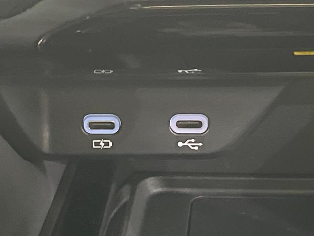 アルファード Z 左右独立ムーンルーフ 13.2型フリップダウンモニター 純正14型ナビ 全周囲カメラ デジタルインナーミラー 前中列シートエアコン 両側電動ドア 電動リアゲート 置くだけ充電 純正18インチアルミ(71枚目)