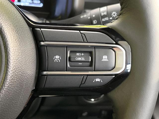 スペーシアカスタム ハイブリッドＸＳ　届出済未使用車　セーフティサポート　アダプティブクルーズ　両側電動ドア　ヘッドアップディスプレイ　ステアリングヒーター　シートヒーター　後席オットマン　純正１５ＡＷ　ハーフレザーシート　ＬＥＤヘッド（5枚目）