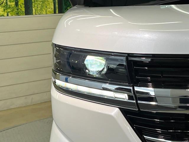 スペーシアカスタム ハイブリッドＸＳ　届出済未使用車　セーフティサポート　アダプティブクルーズ　両側電動ドア　ヘッドアップディスプレイ　ステアリングヒーター　シートヒーター　後席オットマン　純正１５ＡＷ　ハーフレザーシート　ＬＥＤヘッド（21枚目）