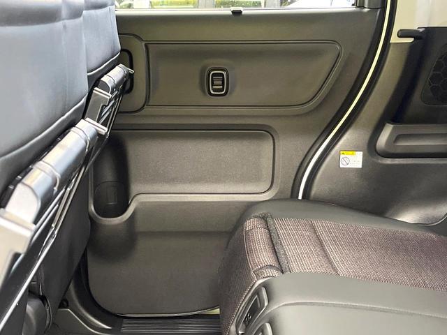 スペーシアカスタム ハイブリッドＸＳ　届出済未使用車　セーフティサポート　アダプティブクルーズ　両側電動ドア　ヘッドアップディスプレイ　ステアリングヒーター　シートヒーター　後席オットマン　純正１５ＡＷ　ハーフレザーシート　ＬＥＤヘッド（48枚目）