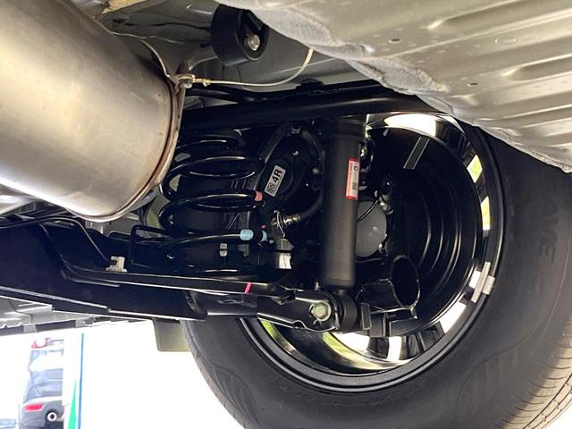 セレナ ｅ－パワー　ハイウェイスターＶ　登録済未使用車　エマージェンシーブレーキ　純正１２型ナビ　プロパイロット　全周囲カメラ　デジタルインナーミラー　リアオートエアコン　ＥＴＣ　ＬＥＤヘッド　シートバックテーブル　純正１６インチアルミ（31枚目）