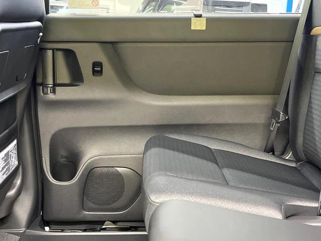 セレナ ｅ－パワー　ハイウェイスターＶ　登録済未使用車　エマージェンシーブレーキ　純正１２型ナビ　プロパイロット　全周囲カメラ　デジタルインナーミラー　リアオートエアコン　ＥＴＣ　ＬＥＤヘッド　シートバックテーブル　純正１６インチアルミ（47枚目）