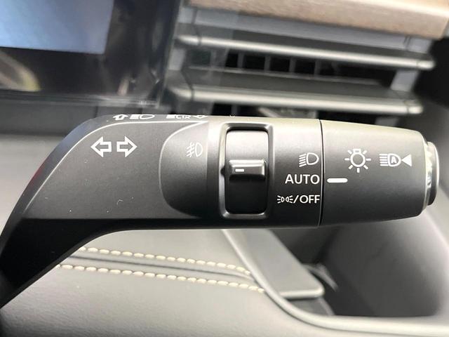 セレナ ｅ－パワー　ハイウェイスターＶ　登録済未使用車　エマージェンシーブレーキ　純正１２型ナビ　プロパイロット　全周囲カメラ　デジタルインナーミラー　リアオートエアコン　ＥＴＣ　ＬＥＤヘッド　シートバックテーブル　純正１６インチアルミ（59枚目）