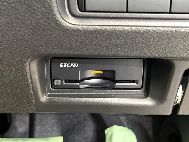 セレナ ｅ－パワー　ハイウェイスターＶ　登録済未使用車　エマージェンシーブレーキ　純正１２型ナビ　プロパイロット　全周囲カメラ　デジタルインナーミラー　リアオートエアコン　ＥＴＣ　ＬＥＤヘッド　シートバックテーブル　純正１６インチアルミ（63枚目）