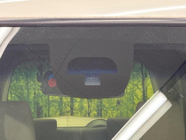 Ｎ－ＢＯＸ Ｇ・Ｌパッケージ　シティブレーキ　電動スライドドア　メモリーナビ　地デジ　バックカメラ　禁煙車　スマートキー　ＥＴＣ　ロールサンシェード　オートエアコン　ステリモ　ヘッドライトレベライザー（3枚目）