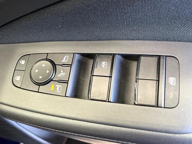 ノート X 純正ナビ 全周囲カメラ プロパイロット デジタルインナーミラー 禁煙車 ETC スマートキー LEDヘッド オートライト オートエアコン ワイヤレス充電 衝突軽減装置 車線逸脱警報 クリアランスソナー(29枚目)