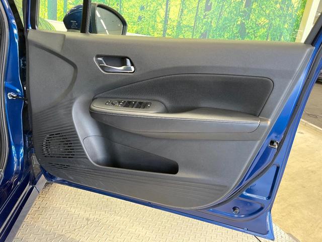 ノート X 純正ナビ 全周囲カメラ プロパイロット デジタルインナーミラー 禁煙車 ETC スマートキー LEDヘッド オートライト オートエアコン ワイヤレス充電 衝突軽減装置 車線逸脱警報 クリアランスソナー(43枚目)