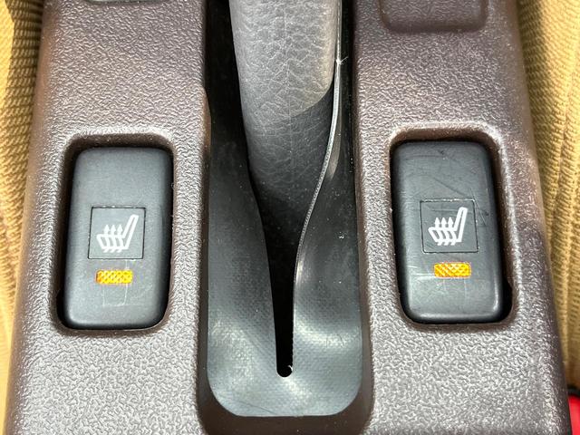 コペン セロ 純正ナビ バックカメラ 禁煙車 LEDヘッド オートエアコン シートヒーター スマートキー ETC ドラレコ Bluetooth再生 純正16インチアルミ アイドリングストップ フルセグ 横滑り防止(5枚目)