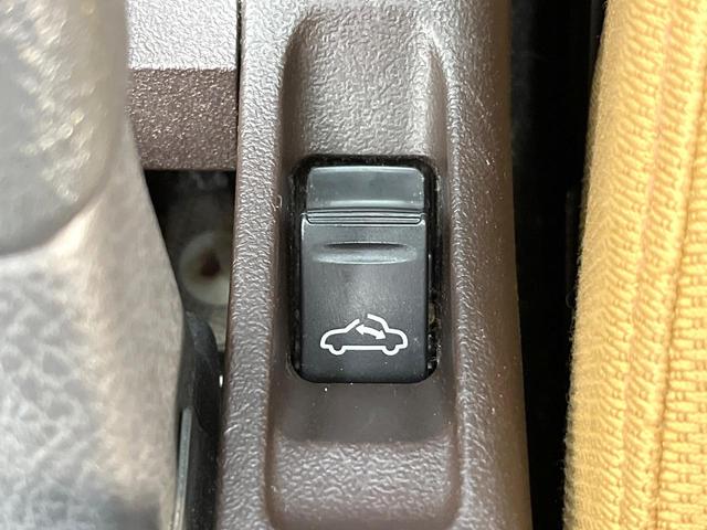 コペン セロ 純正ナビ バックカメラ 禁煙車 LEDヘッド オートエアコン シートヒーター スマートキー ETC ドラレコ Bluetooth再生 純正16インチアルミ アイドリングストップ フルセグ 横滑り防止(28枚目)