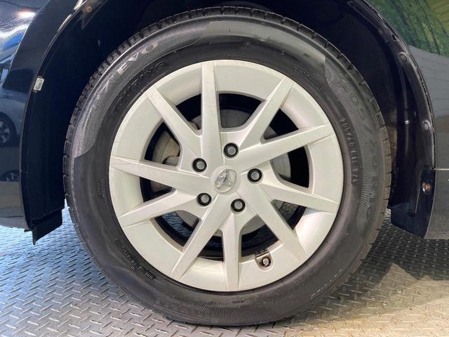 プリウスアルファ S 純正ナビ 禁煙車 ETC オートライト オートエアコン スマートキー ステアリングスイッチ フォグランプ Bluetooth再生 フルセグTV 電動格納ミラー アームレスト ドアバイザー(58枚目)