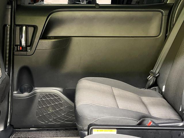 ヴォクシー ハイブリッドZS 煌 後席モニター BIG-X11インチナビ バックカメラ トヨタセーフティセンス クルーズコントロール 両側電動ドア シートヒーター ETC LEDヘッド オートライト オートエアコン スマートキー(50枚目)